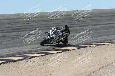 media/Oct-13-2025-Moto Forza (Mon) [[a66d839500]]/4-C Group/Session 2 (Bowl)/